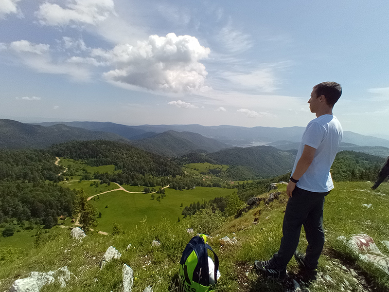 bojan-djordjevic-sportski-menadzer-fitnes-trener-planinar-alpinista-spasilac-istrazivac-vrh-janjac-planina-tara-planinar-planinarenje